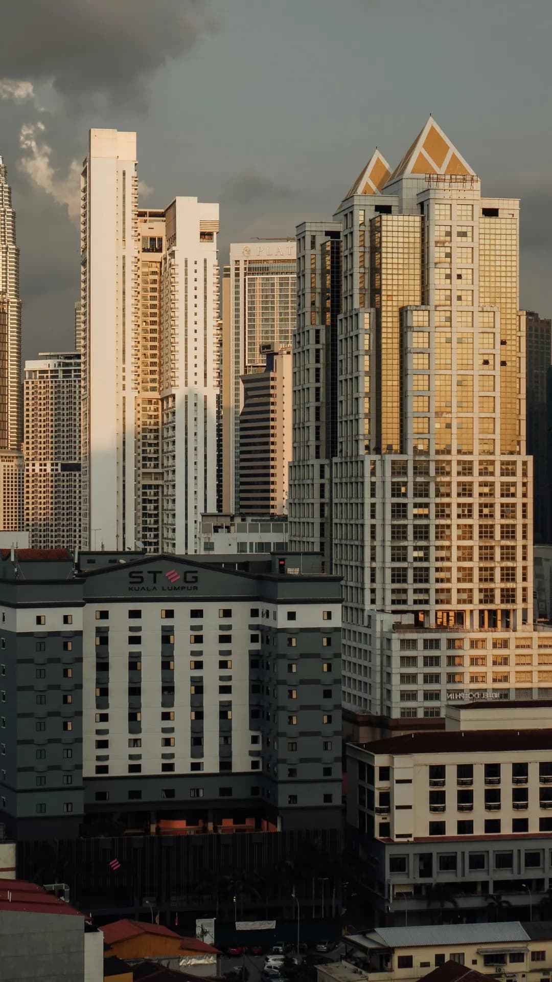 American city skyline
